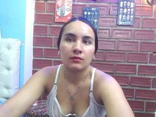 maylin-horny19