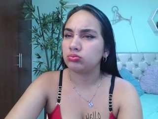 maylin-horny19