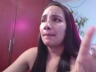 maylin-horny19 live webcam show