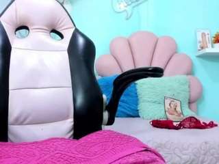 maylin-horny19