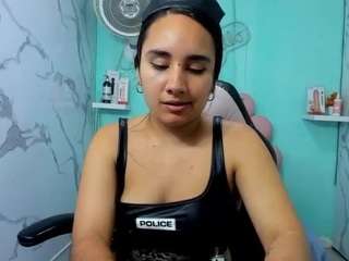 maylin-horny19