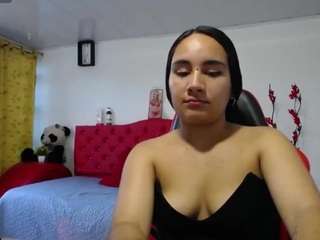 maylin-horny19