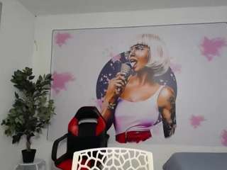 maylin-horny19