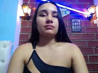 maylin-horny19
