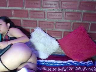 maylin-horny19
