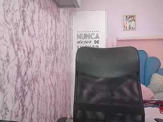 maylin-horny19