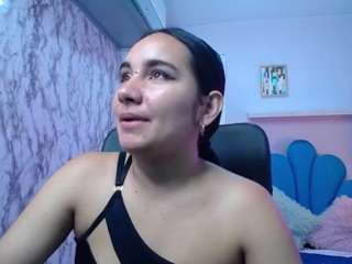 maylin-horny19