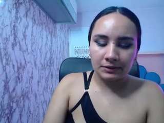 maylin-horny19