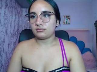 maylin-horny19