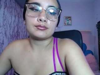 maylin-horny19