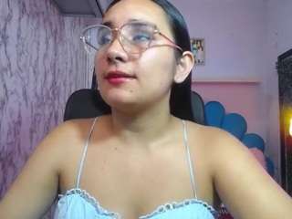 maylin-horny19
