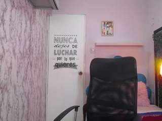 maylin-horny19