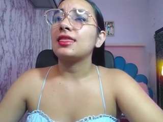 maylin-horny19
