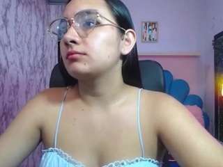 maylin-horny19