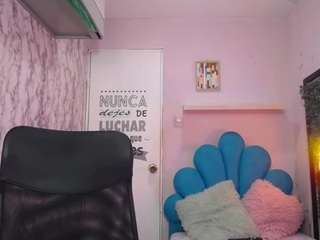 maylin-horny19