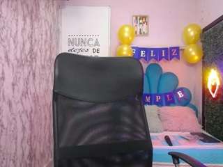 maylin-horny19