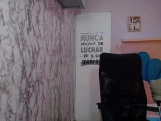 maylin-horny19