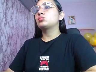 maylin-horny19