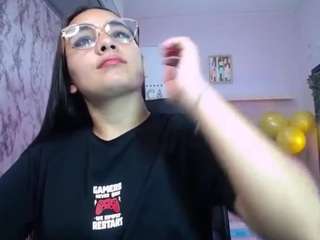 maylin-horny19