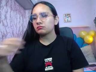 maylin-horny19
