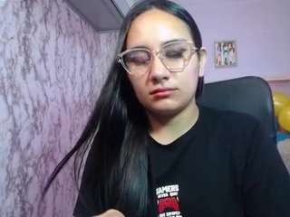 maylin-horny19