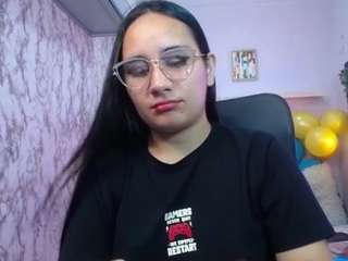 maylin-horny19