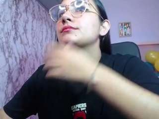 maylin-horny19