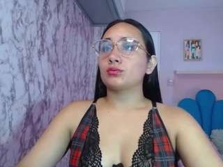 maylin-horny19