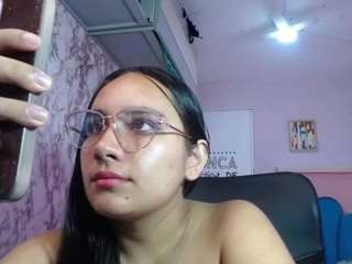maylin-horny19