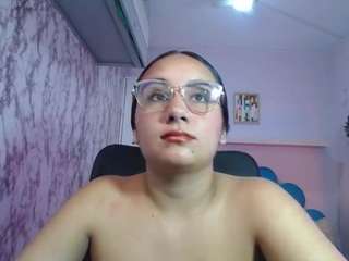 maylin-horny19