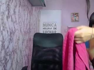 maylin-horny19