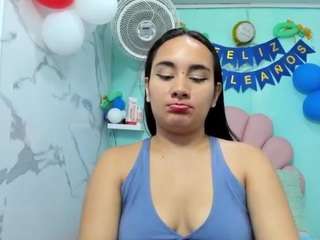 maylin-horny19