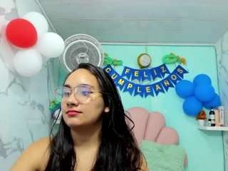 maylin-horny19