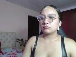 maylin-horny19