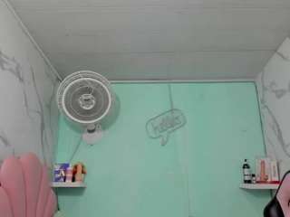 maylin-horny19