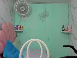 maylin-horny19