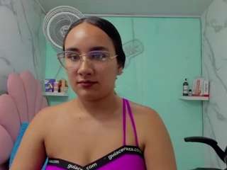 maylin-horny19