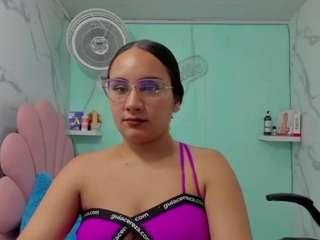 maylin-horny19