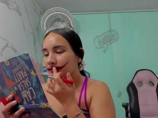 maylin-horny19