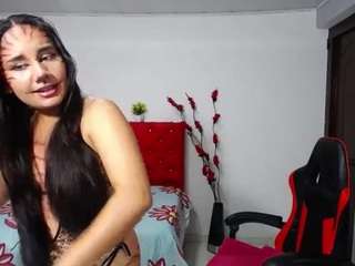 maylin-horny19