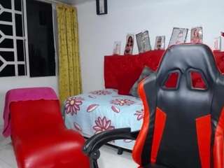 maylin-horny19