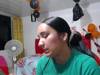 maylin-horny19
