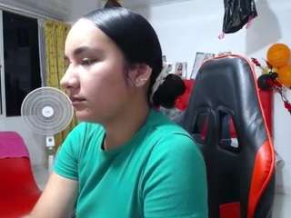 maylin-horny19