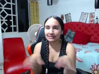 maylin-horny19