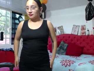 maylin-horny19