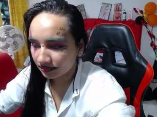 maylin-horny19