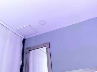 ashly-hills webcam model