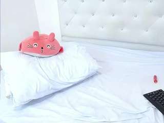 cherryysweet webcam model
