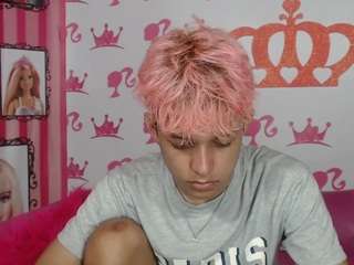 jisus-cat Live Webcam on CamSoda