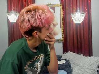 jisus-cat Live Webcam on CamSoda